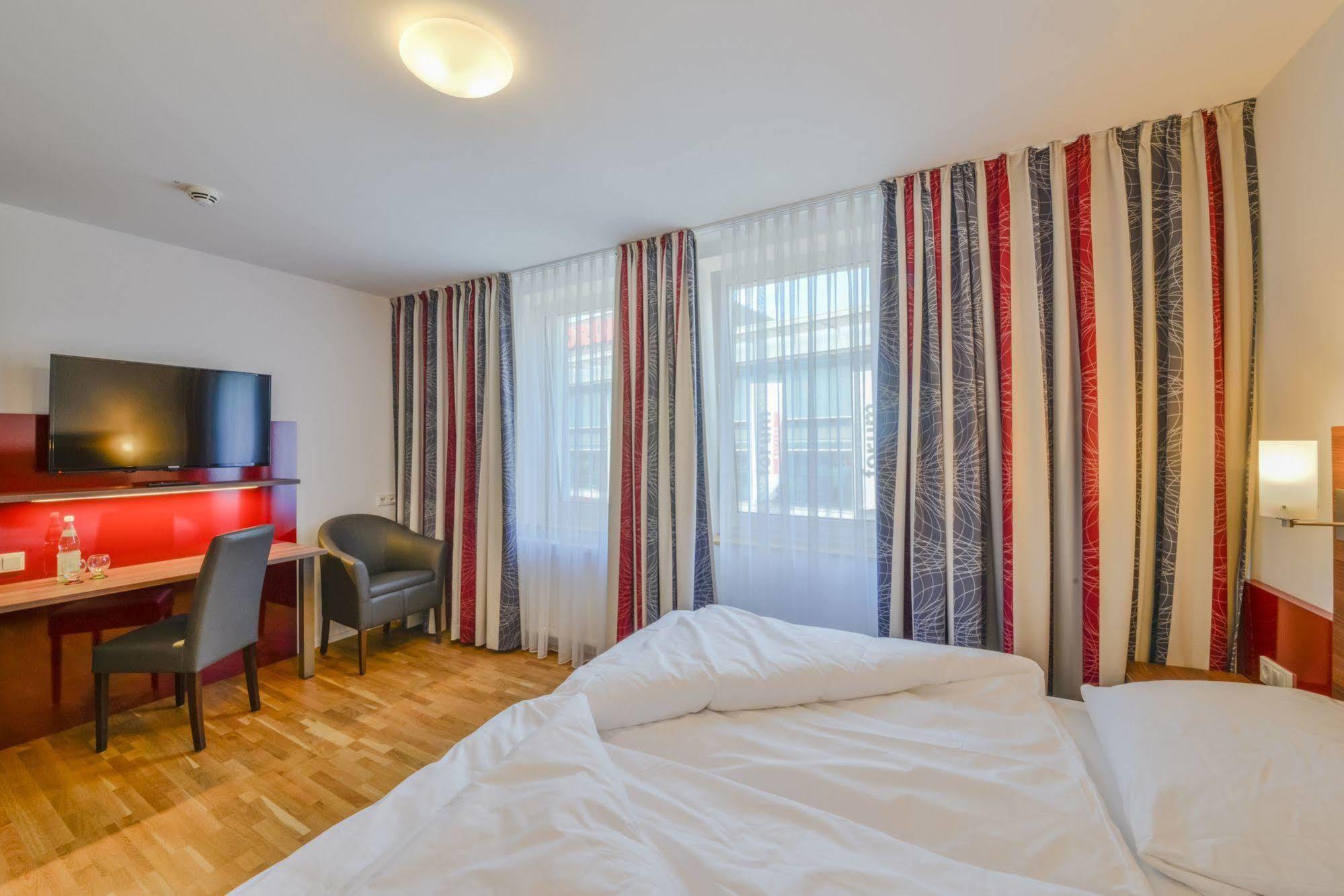 City Hotel Wetzlar Exterior photo